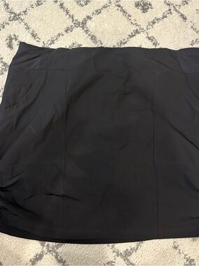 NEW Kyodan Women’s Black A-Line Skort. Size Medium
